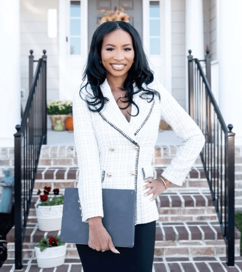 Senior Property Advisor | Ikoyi & VI Specialist